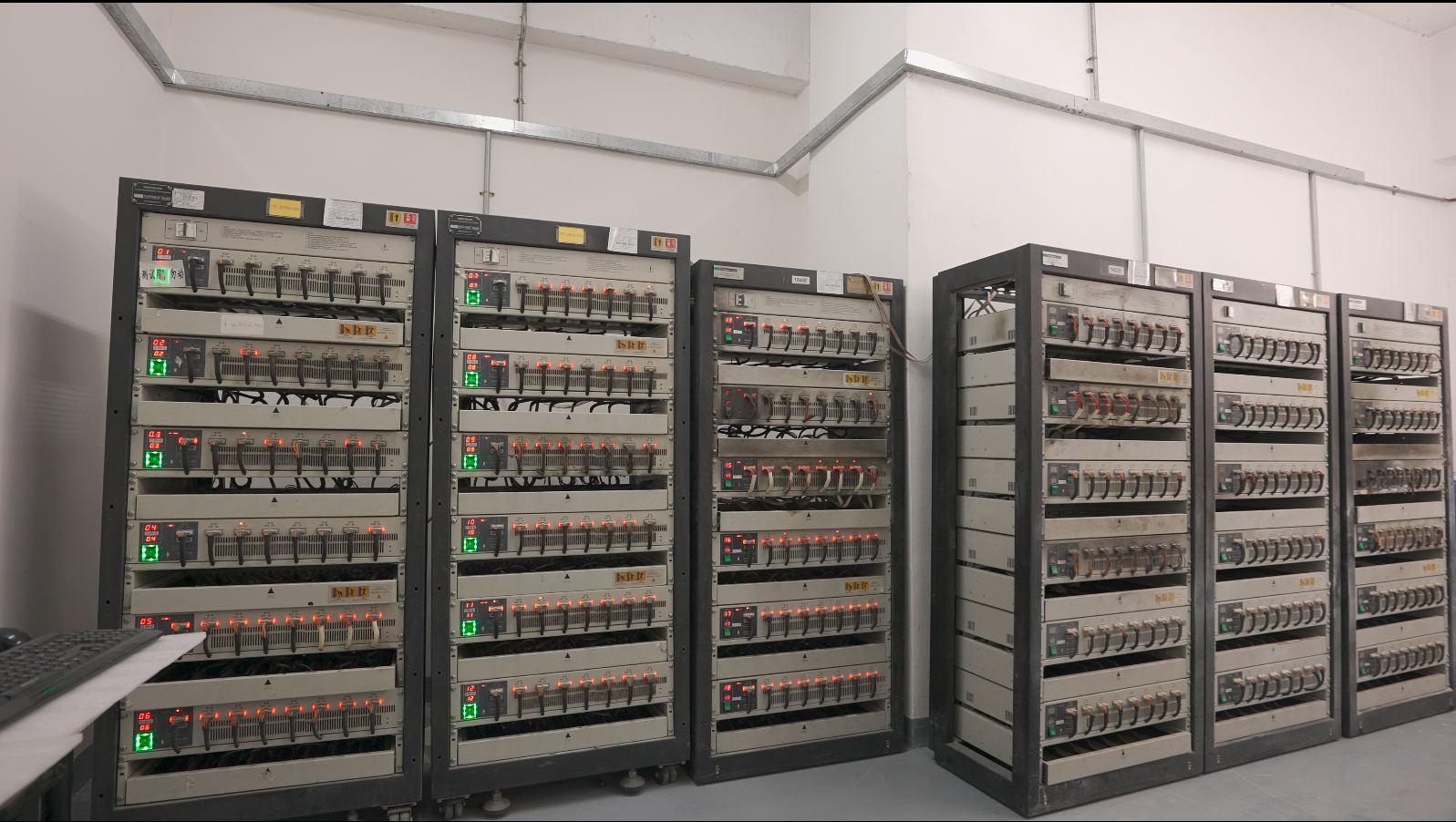 Battery aging and QC cabinets